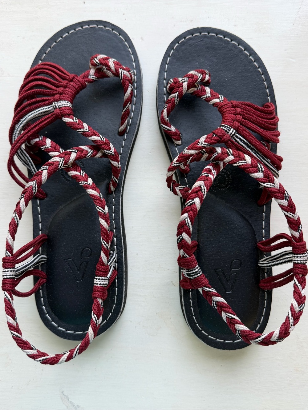 Vines Islandwear Women’s 9 Burgundy Braided Huarache Lace Up Sandals Made Mexico
